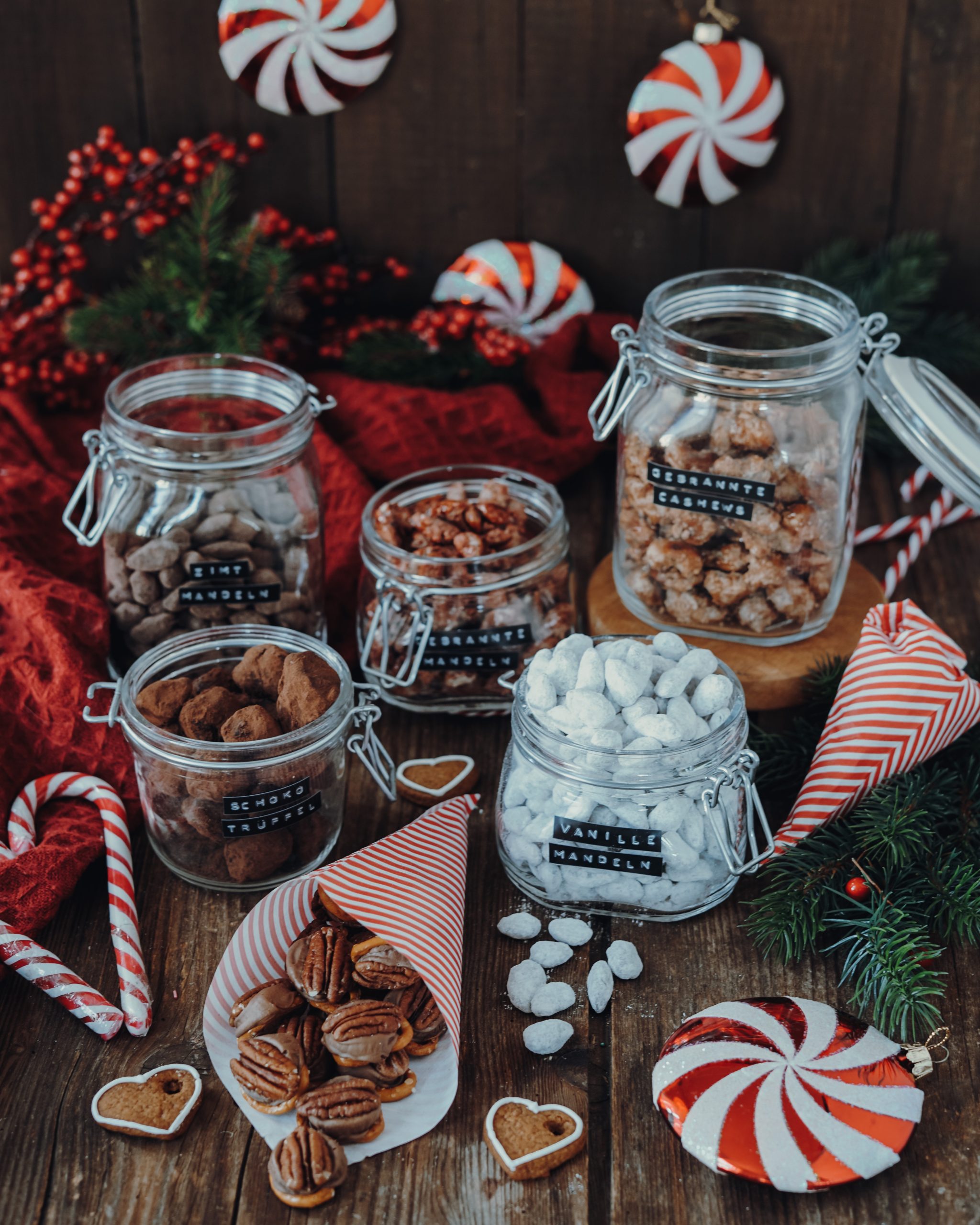 Aus dem Zuckerstübchen: Schokoladenmandeln, Schokotrüffel und gebrannte Nüsse